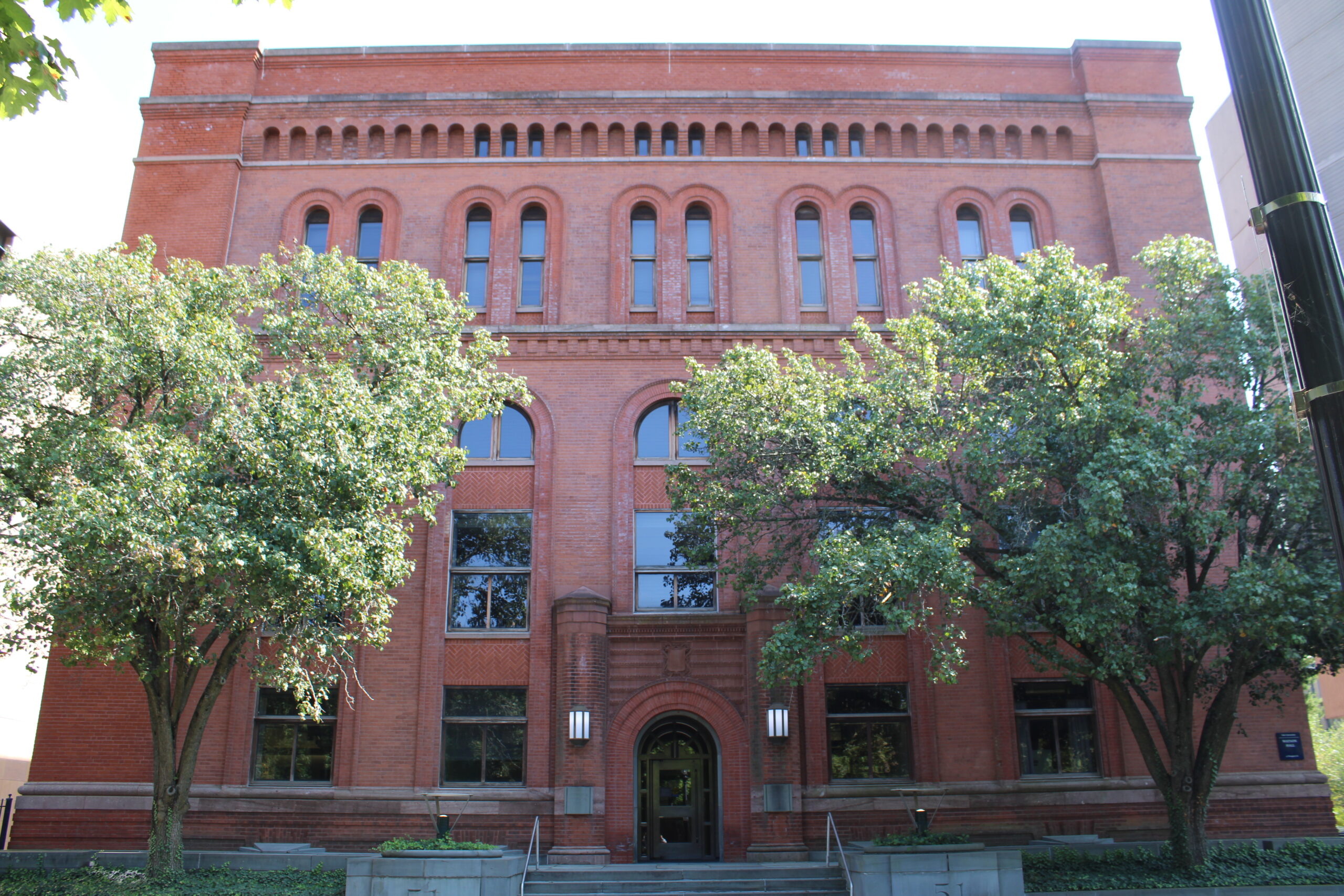 Yale Discontinues Placement Exam for Intermediate Computer Science Course