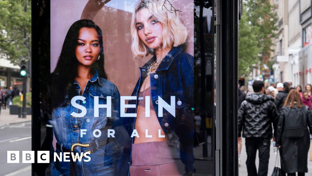 US Cracks Down on ‘De Minimis’ Loophole Used by Chinese Online Retailers
