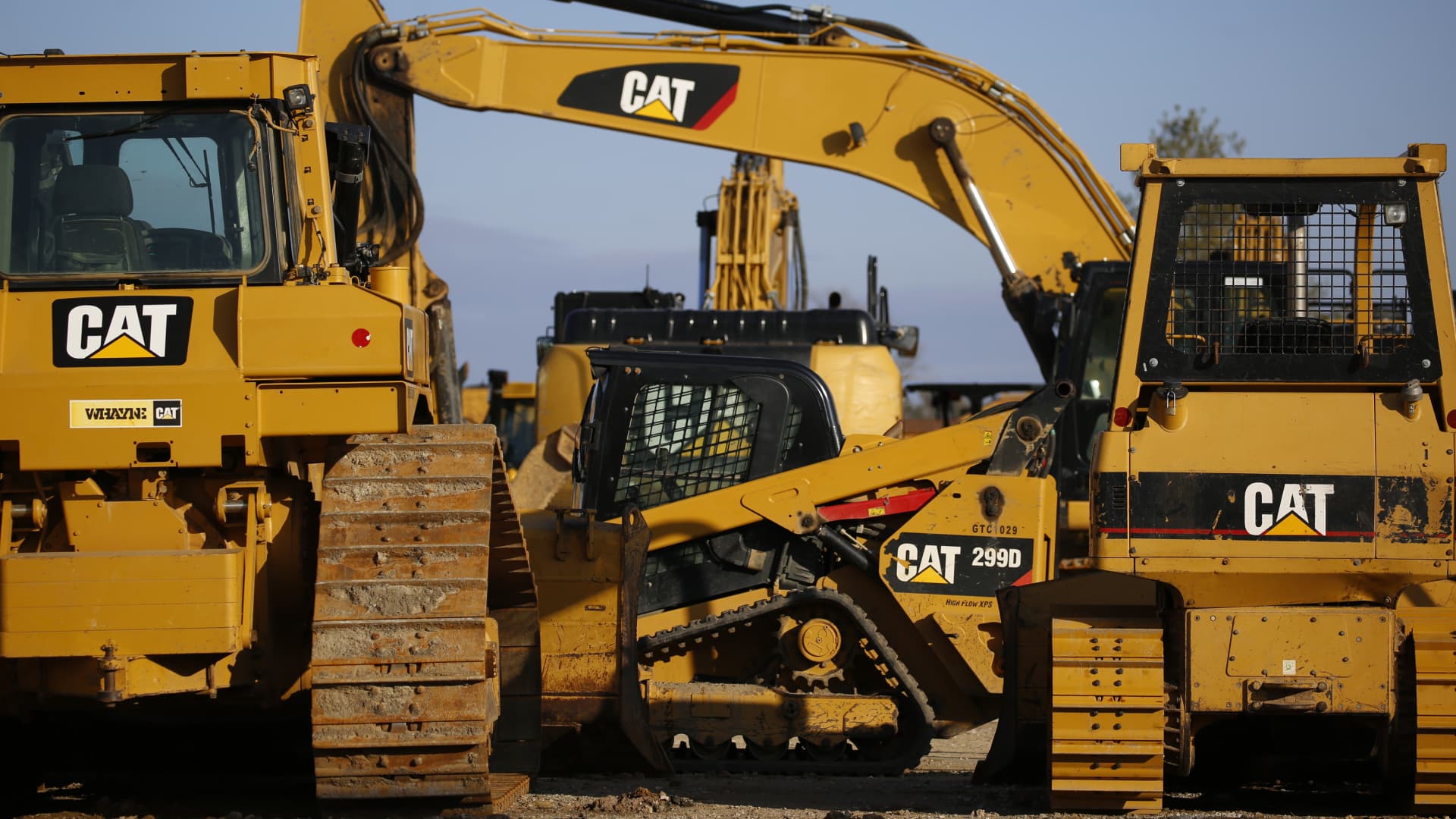Caterpillar Receives Major Endorsement Amid UnitedHealth Leadership Shakeup Caterpillar Receives Major Endorsement Amid UnitedHealth Leadership Shakeup