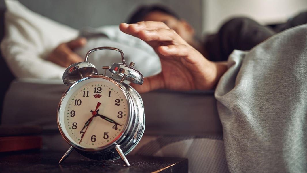 Is Waking Up at 4 A.M. the Secret to Success? What the Research Says About Early Rising and Productivity