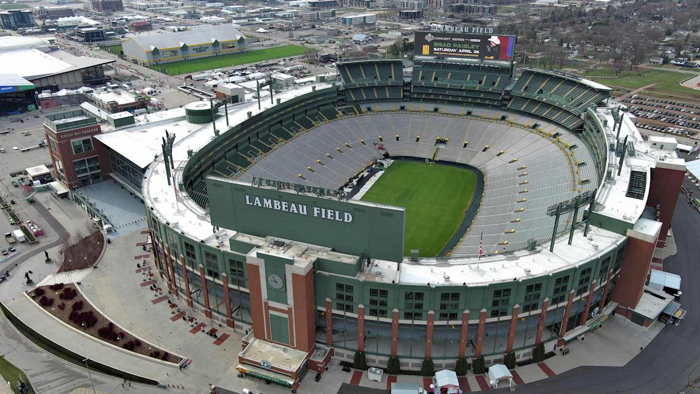 AI Falls Short in Evaluating Packers’ Performance Amid Ongoing Development Challenges AI Falls Short in Evaluating Packers’ Performance Amid Ongoing Development Challenges