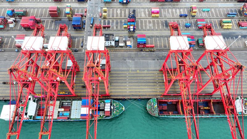 West Coast Ports Report Unprecedented Halt in Shipments From China West Coast Ports Report Unprecedented Halt in Shipments From China