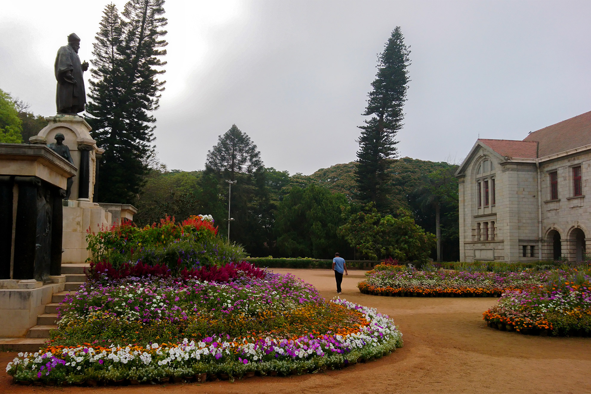 Harvard’s LabXchange Partners with IISc to Empower 8,000 Indian Science Educators
