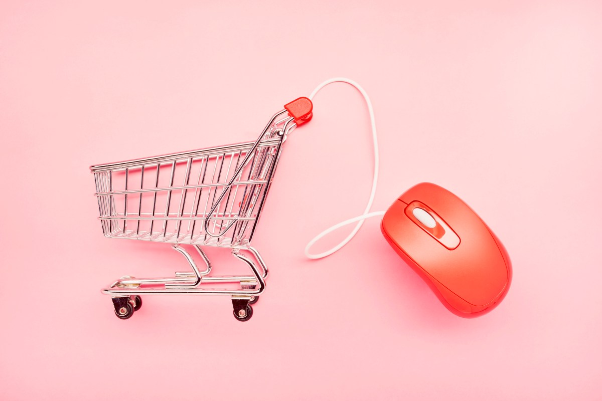 eBay and Etsy Remain Unfazed by Tariff Challenges Facing Secondhand Market