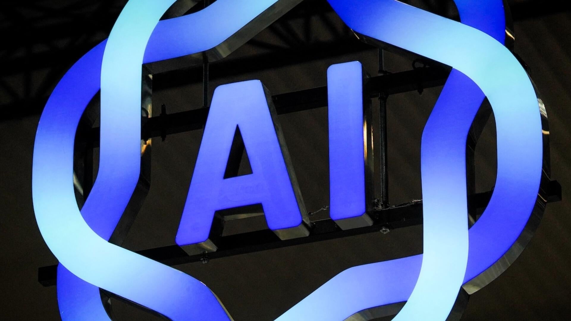 Loudoun County School Board to Review Policy on AI Use in Classrooms