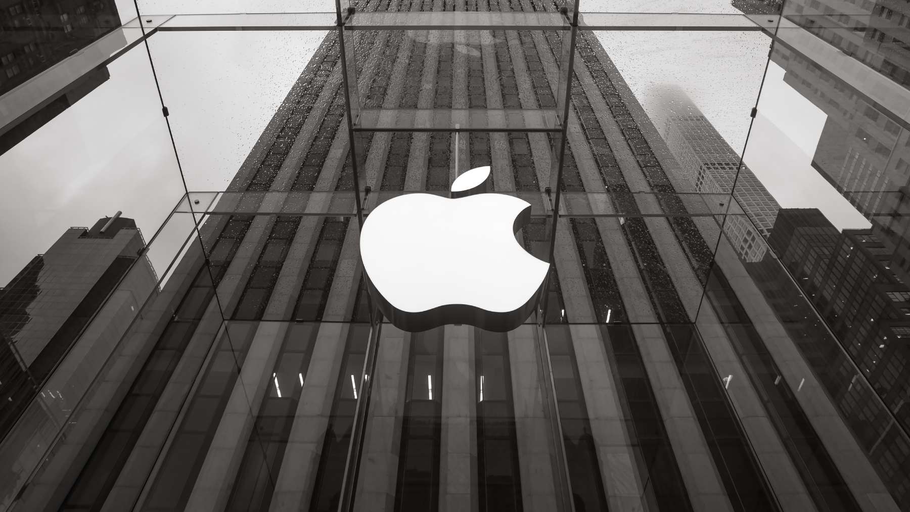 Apple Sets Sights on Future with Breakthrough in Smart Glasses Technology