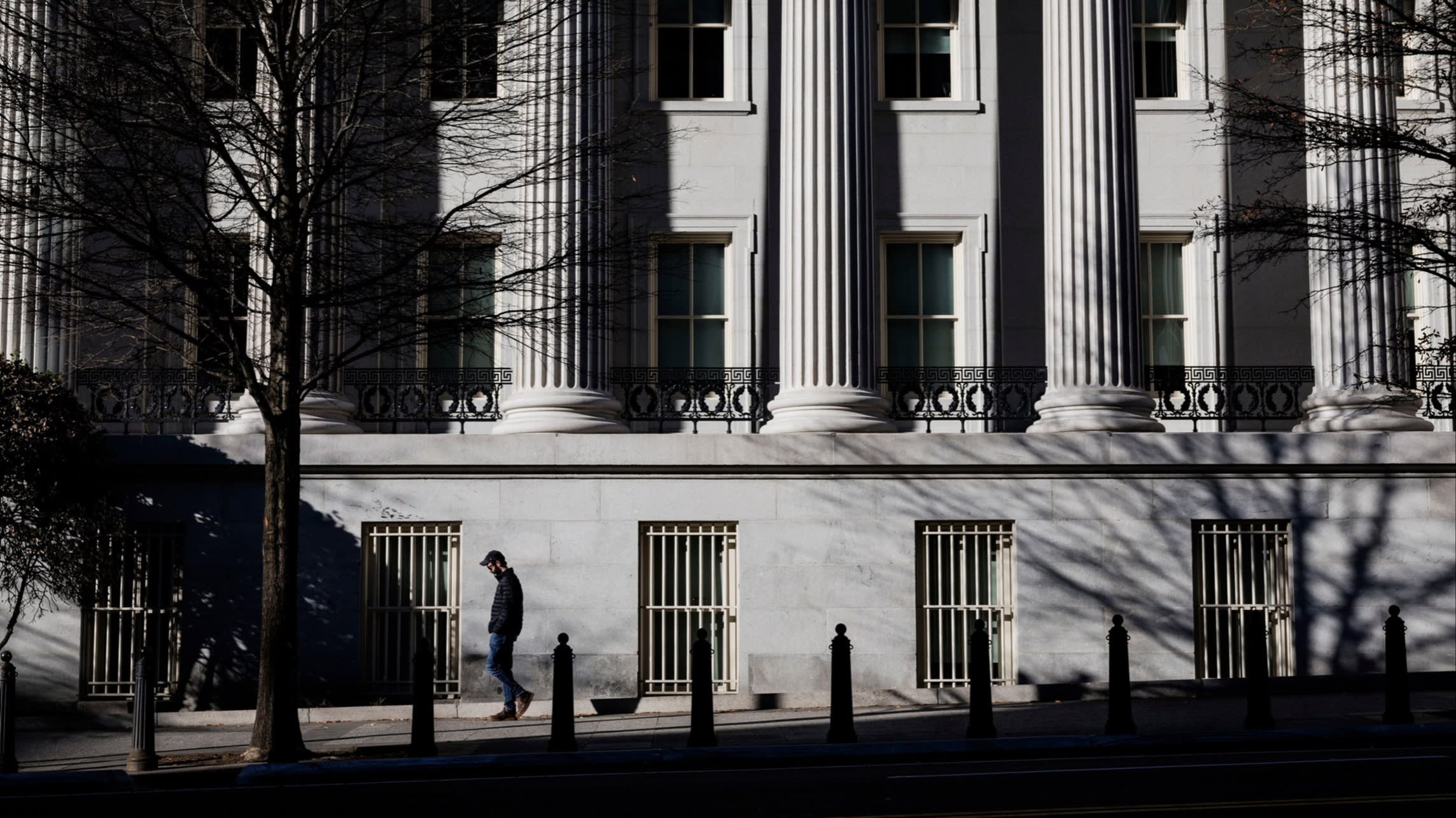 Concerns Over Trade Wars and Rising Debt Impact US Treasury Market Concerns Over Trade Wars and Rising Debt Impact US Treasury Market