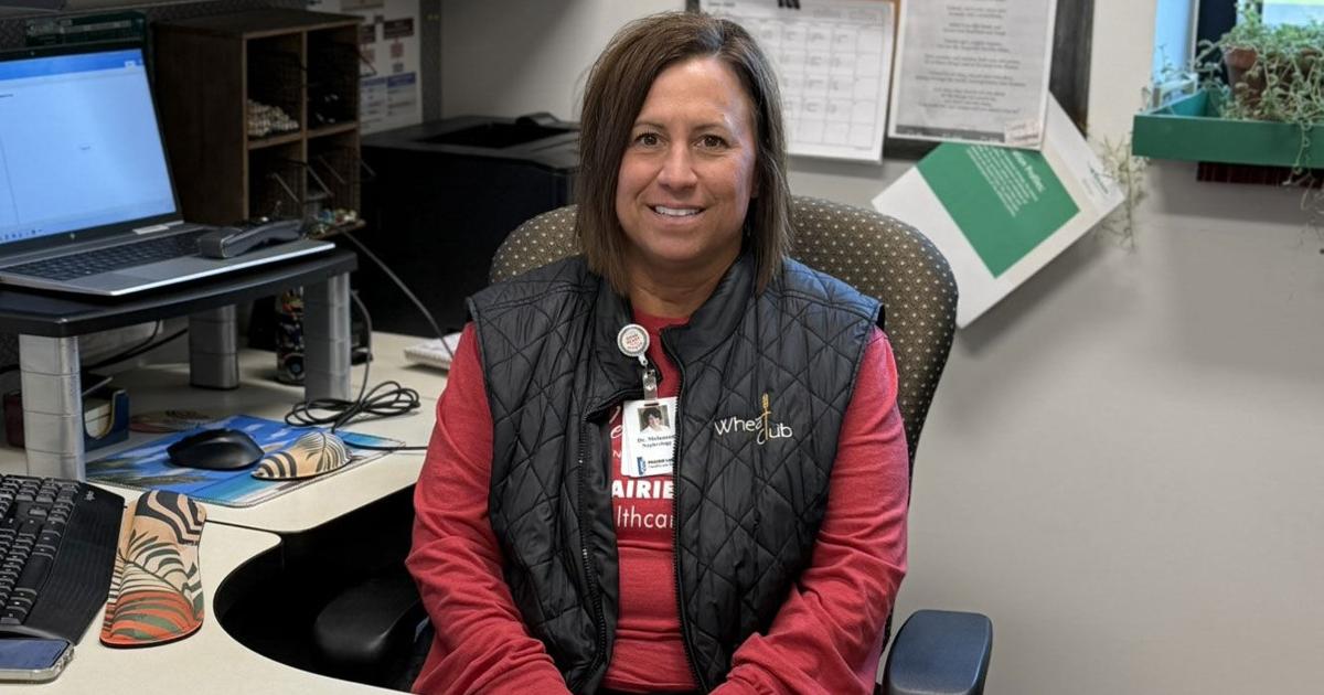 Dr. Tina Melanson Receives 2025 Volunteerism Award from Prairie Lakes Healthcare System