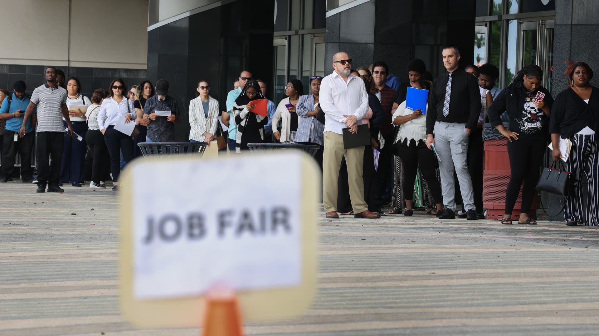 Markets Focus on U.S. Jobs Report and Tech Earnings From CrowdStrike and Broadcom