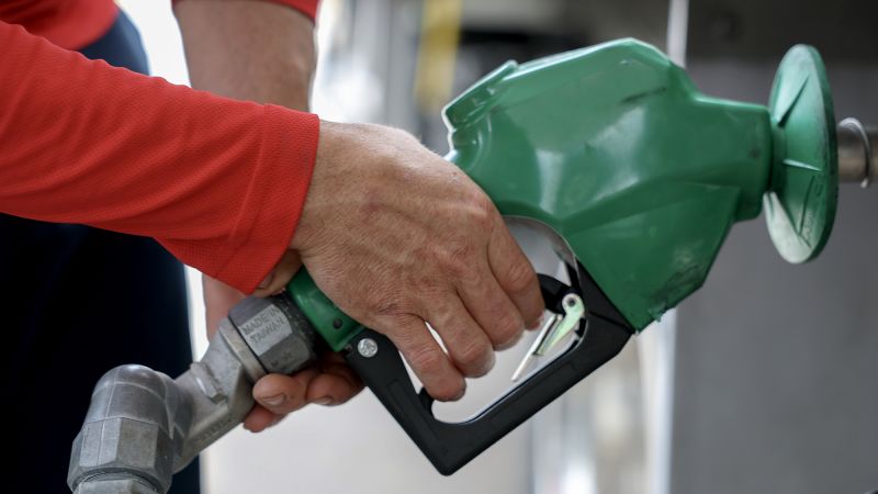 Oil Prices Decline on Easing Middle East Tensions and Ceasefire Hopes Oil Prices Decline on Easing Middle East Tensions and Ceasefire Hopes