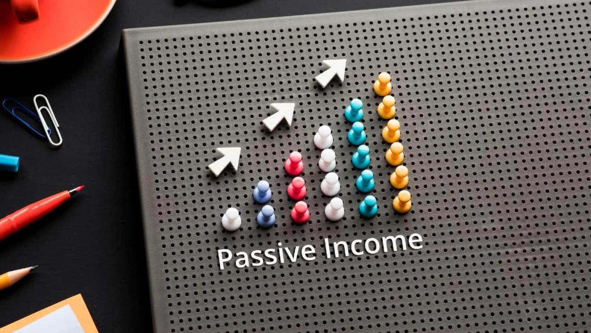 How Investing £5 a Day Could Build a Substantial Passive Income Stream How Investing £5 a Day Could Build a Substantial Passive Income Stream