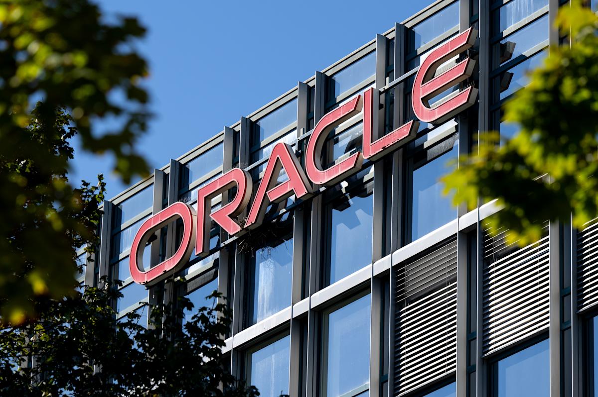 Oracle Stock Rises Following Major Multibillion-Dollar Cloud Deals Oracle Stock Rises Following Major Multibillion-Dollar Cloud Deals