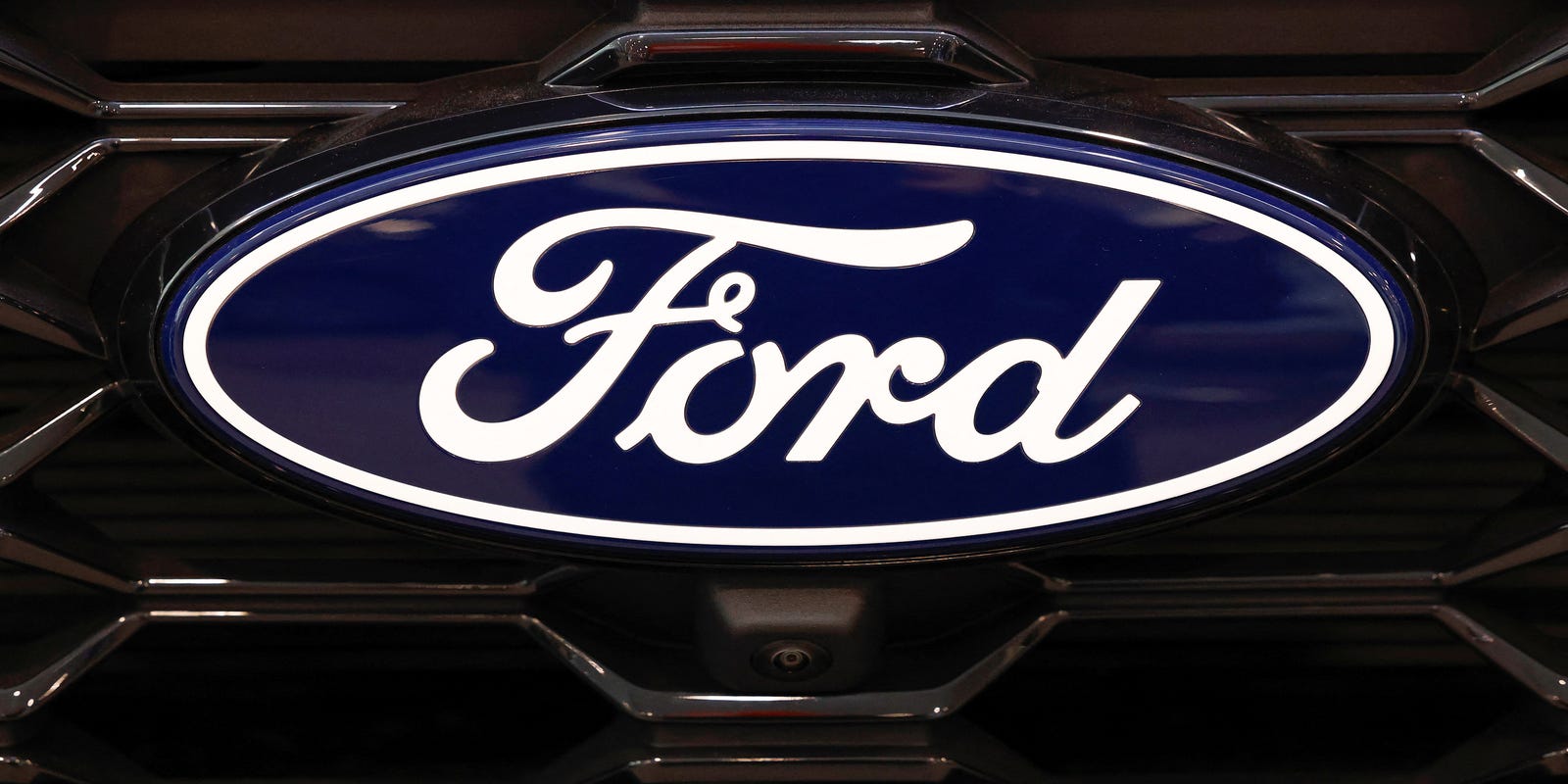 Ford Recalls Multiple SUV Models Over Safety Concerns
