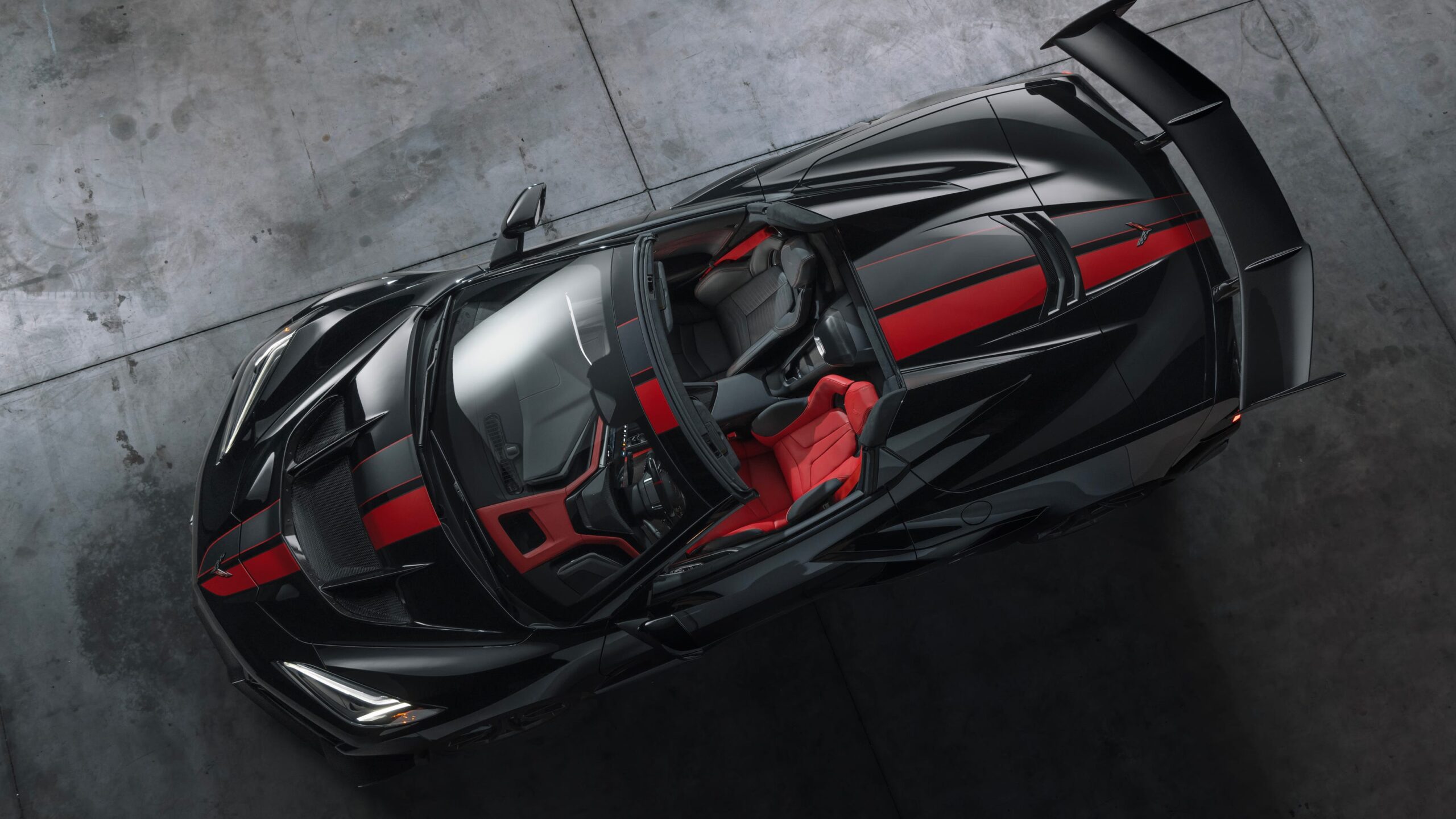 Chevrolet Unveils 2026 Corvette ZR1X With Record-Breaking 1,250 Horsepower Chevrolet Unveils 2026 Corvette ZR1X With Record-Breaking 1,250 Horsepower