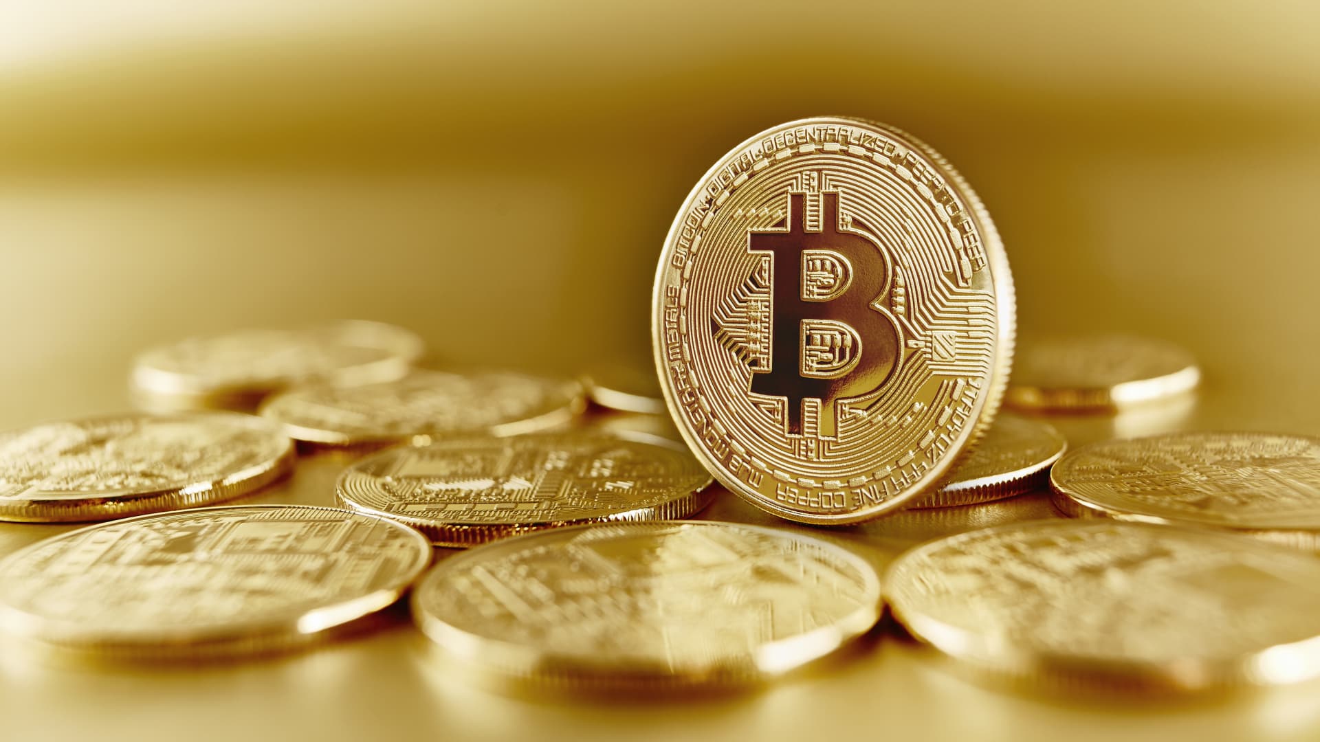 Bitcoin’s Strong Performance Attracts Renewed Investor Interest Bitcoin’s Strong Performance Attracts Renewed Investor Interest
