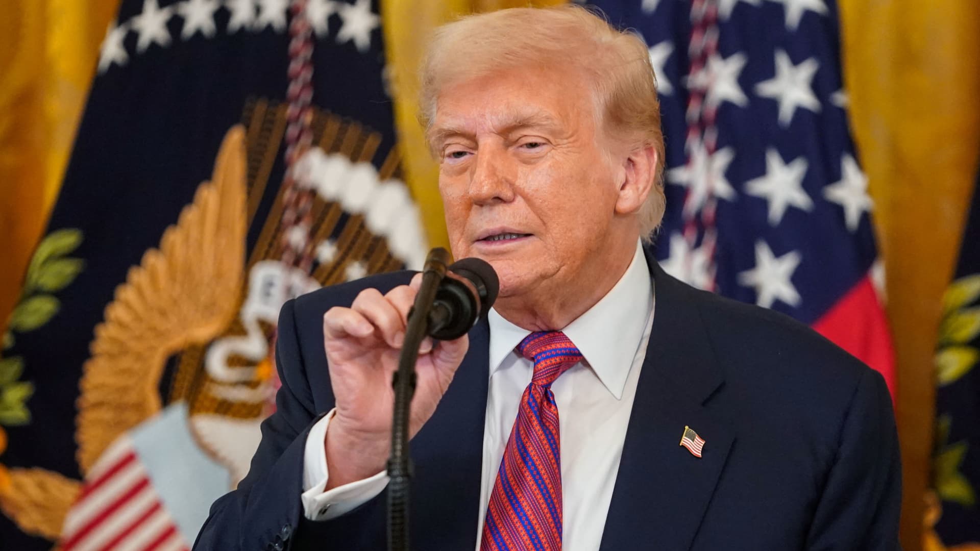 White House AI Guidelines Require Ideological Neutrality in Federally Contracted Chatbots
