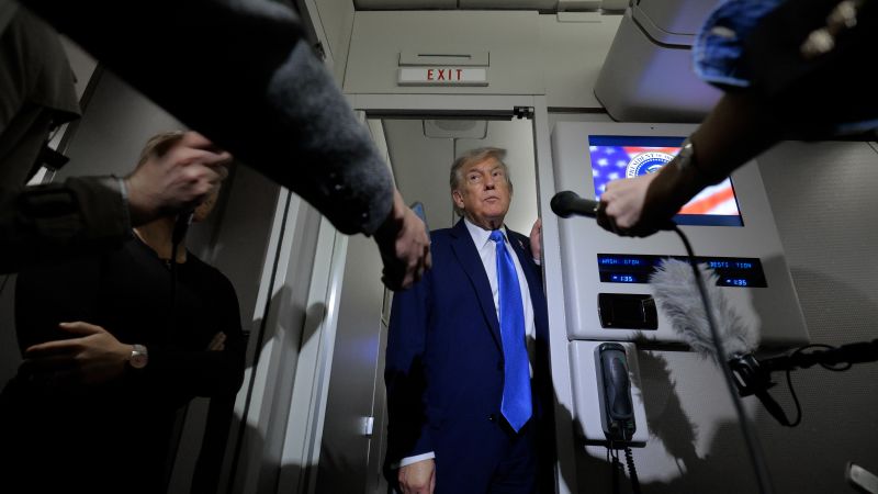 White House Control Over Press Pool Raises Concerns Among Journalists White House Control Over Press Pool Raises Concerns Among Journalists